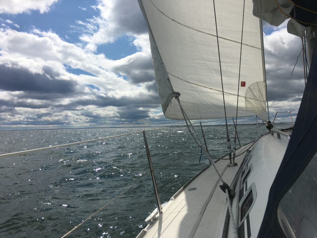 Den Wind können wir uns nicht aussuchen - 
aber das Schiff auswählen, die Crew zusammenstellen, die Route festlegen - und zur richtigen Zeit die Segel setzen und auslaufen ...